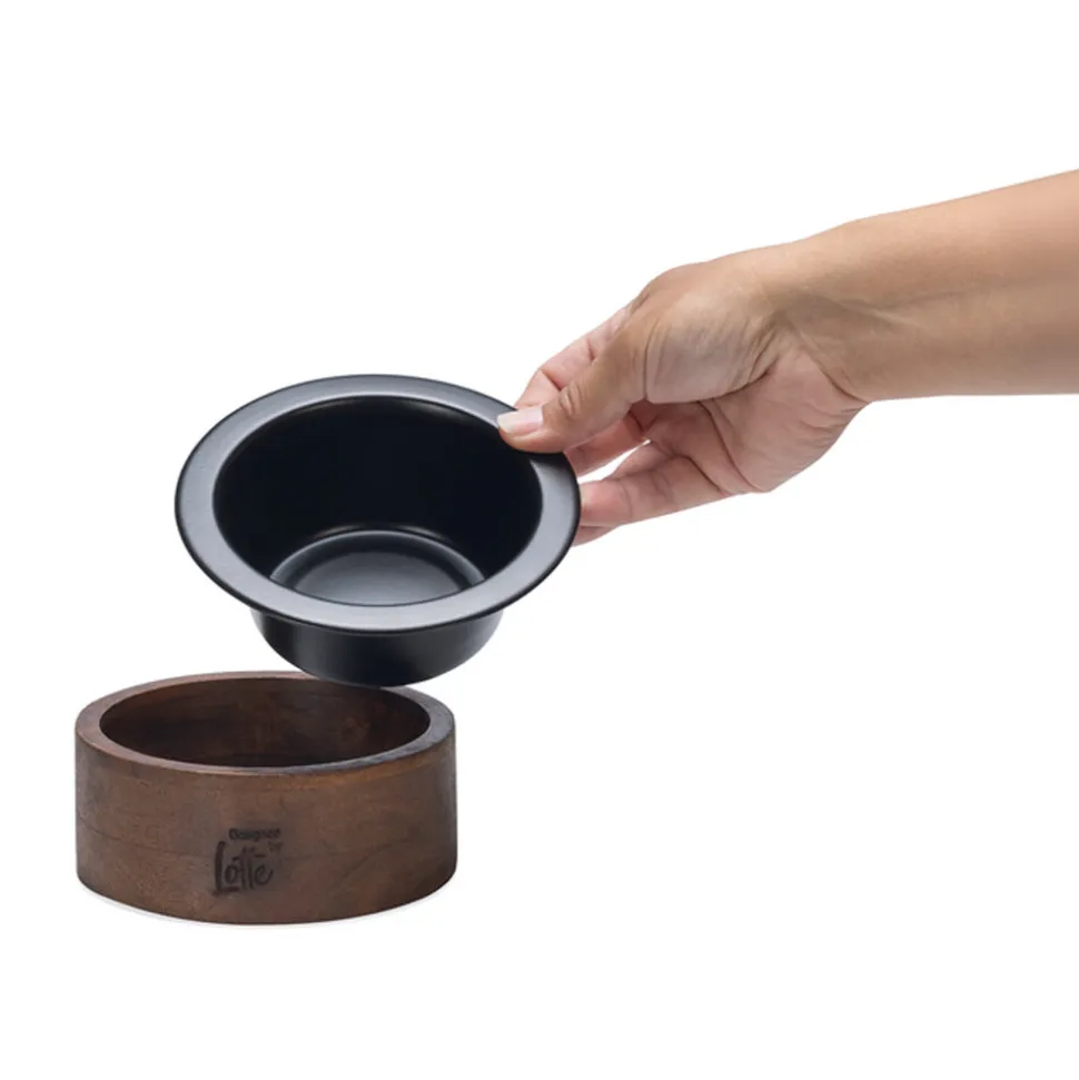 Designed by Lotte Houten Eetbak Milani