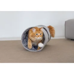 Designed by Lotte Kattentunnel Cylla
