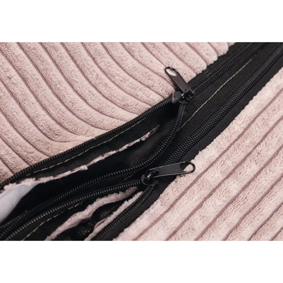 Designed by Lotte Ligmand Ribbed