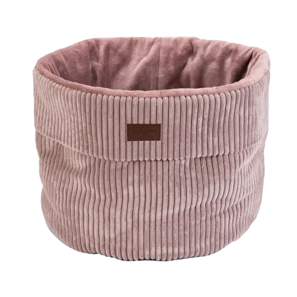 Designed by Lotte Ribbed Kattenmand