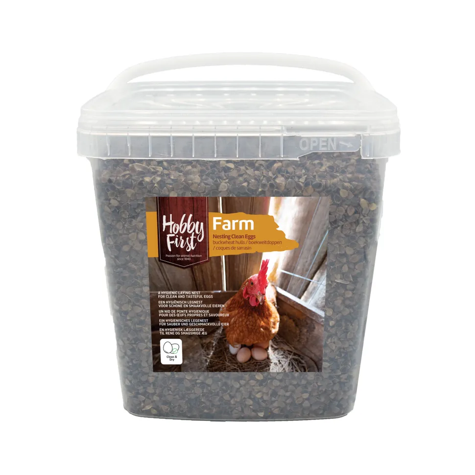 Hobby First Farm Nesting Clean Eggs