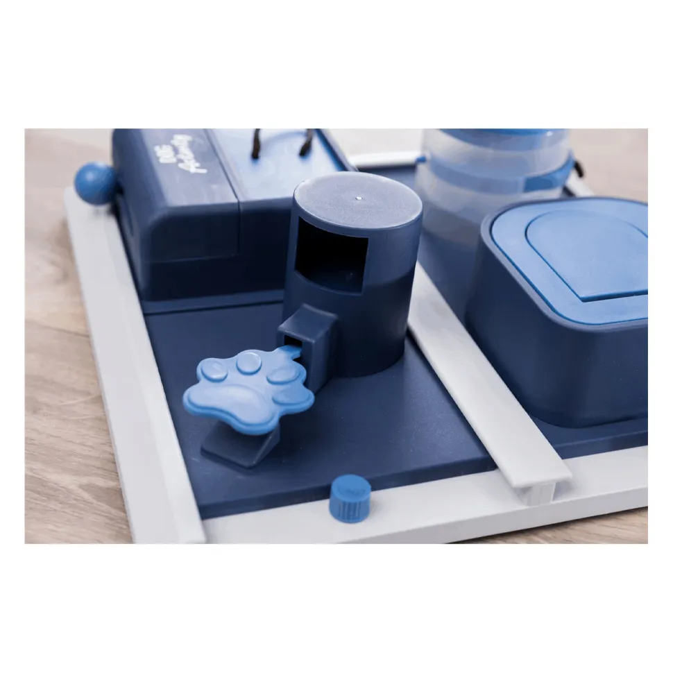 Trixie Dog Activity Poker Box 2